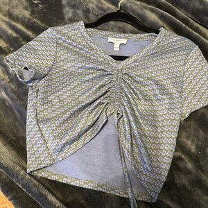 Trendy Blue Floral Ruched Crop Top